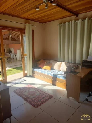 Imagem Casa à venda no Bairro Saint James I, com 03 Suítes em Campo Limpo Paulista/SP