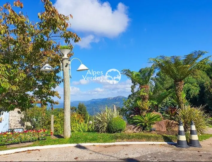 Imagem Terreno à venda, 822 m2 por R$ 565.000 - Planalto - Gramado/RS