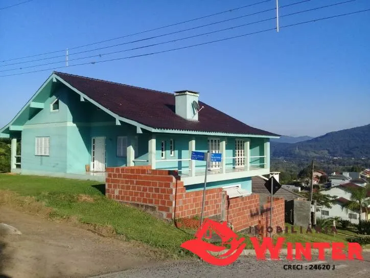 Imagem Terreno de esquina com duas casas de alvenaria bairro Matiel, Feliz.