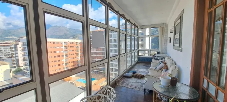 Imagem Apartamento para Venda em Teresópolis, Várzea, 4 dormitórios, 4 suítes, 5 banheiros, 2 vagas