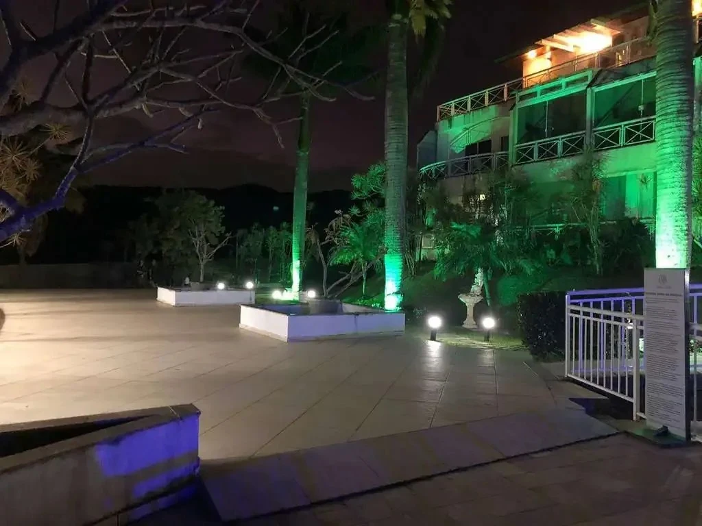 Imagem Cobertura com 1 Quarto à Venda, 60 m² em Itaipu - Niterói