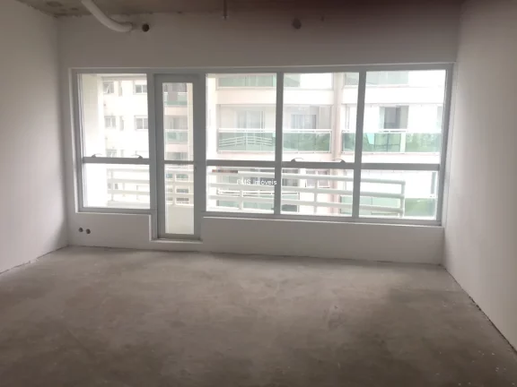 Imagem Sala Comercial de Alto Padrão em Condomínio na Consolação - São Paulo-SP: 1 Sala, 1 Banheiro, 1 Vaga de Garagem, 34,00 m²!
