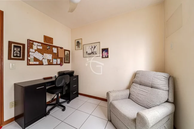 Imagem Apresentamos um lindo apartamento com 3 quartos, sendo 1 suíte