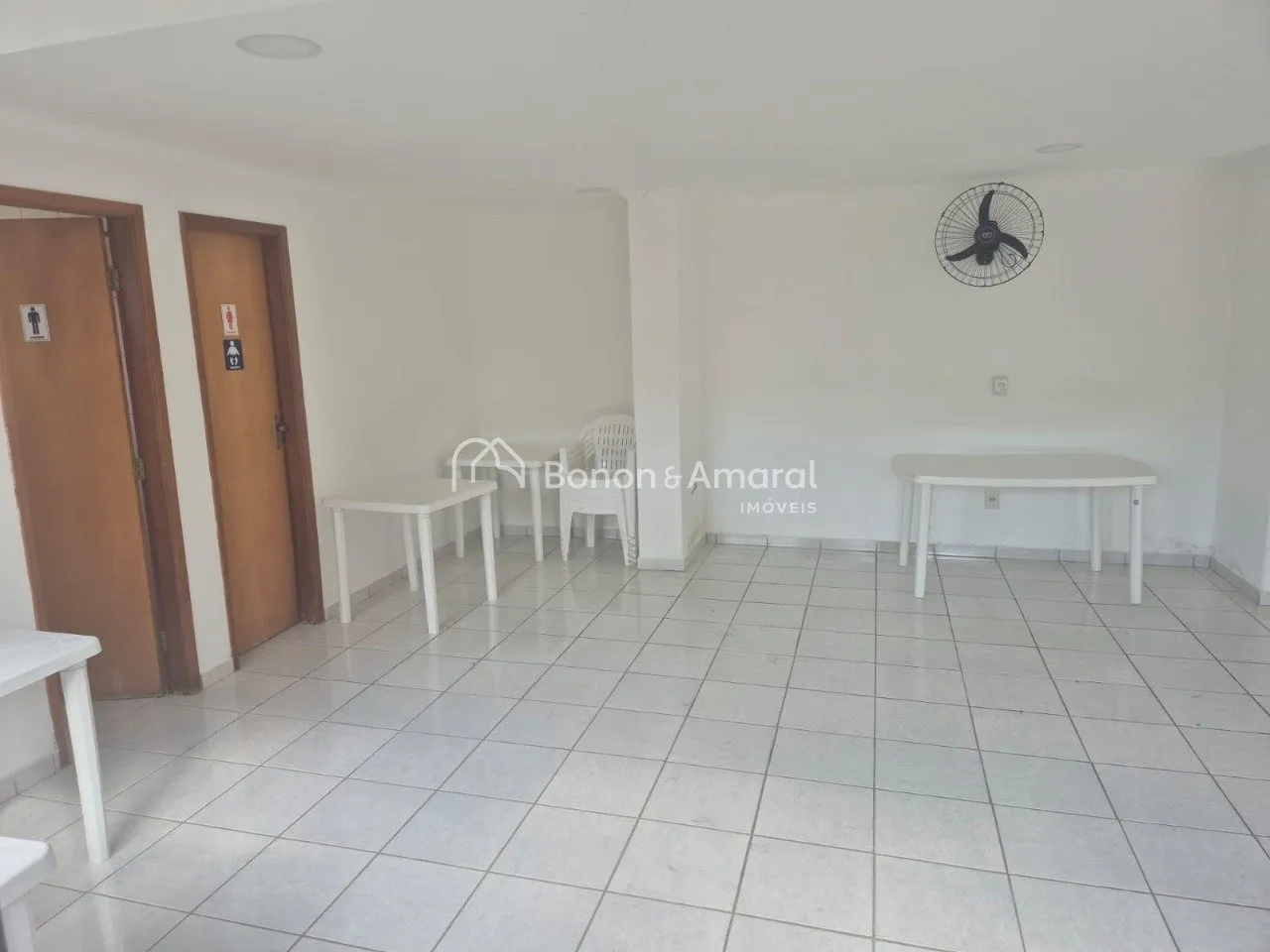 Imagem Apartamento a venda excelente localização, 3 quartos, sacada, 2 vagas livres e cobertas,condominio lazer completo