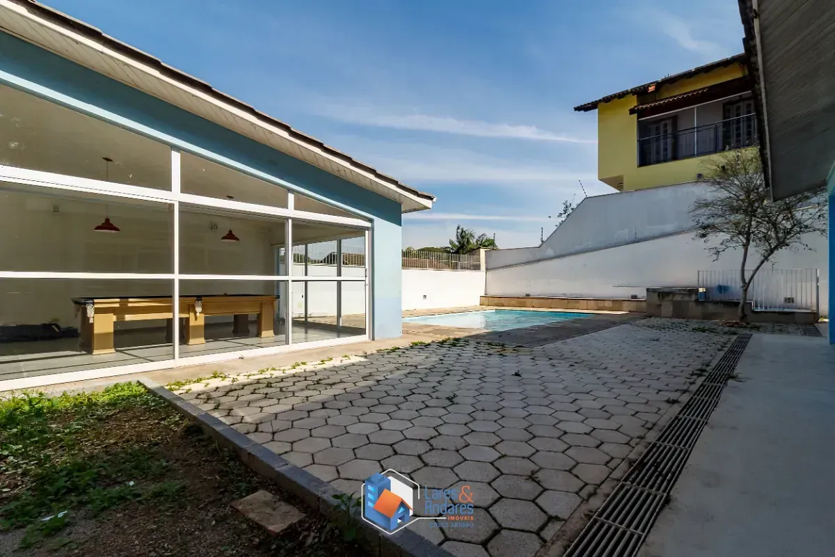 Imagem Casa para venda em City América com 4 quartos, sendo 3 suítes, 340m²