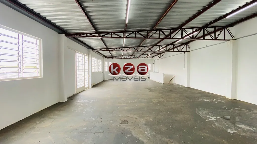 Imagem Barracão industrial para locação em Valinhos-SP, Bairro Nova Espírito Santo: 506m², 2 banheiros, 6 vagas de garagem!