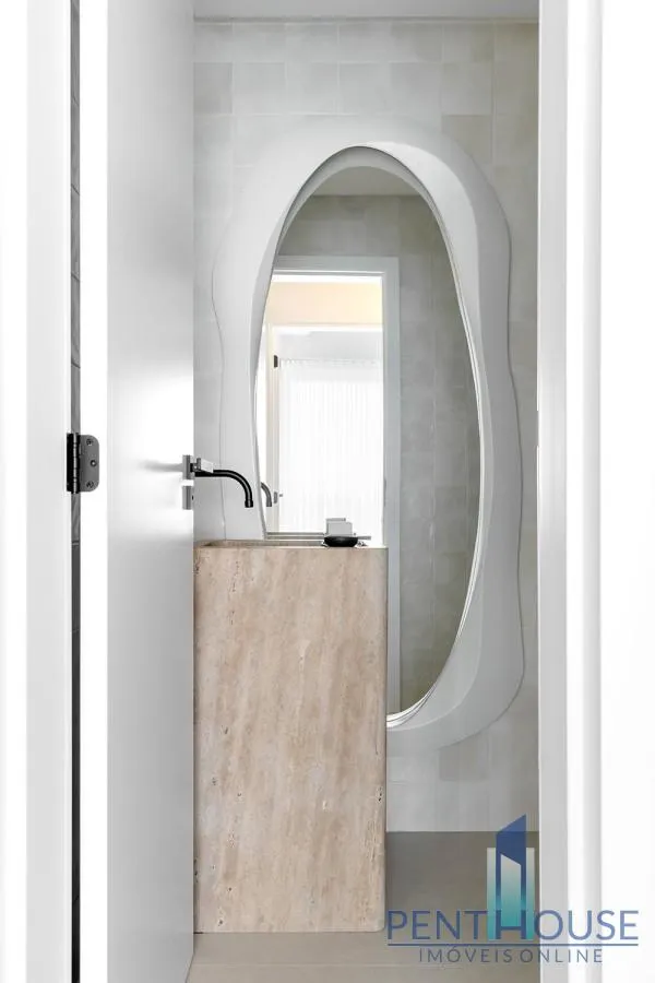 Imagem Apartamento Zona Central para Venda em Balneário Camboriú, CENTRO, 2 dormitórios, 1 suíte, 2 banheiros, 1 vaga