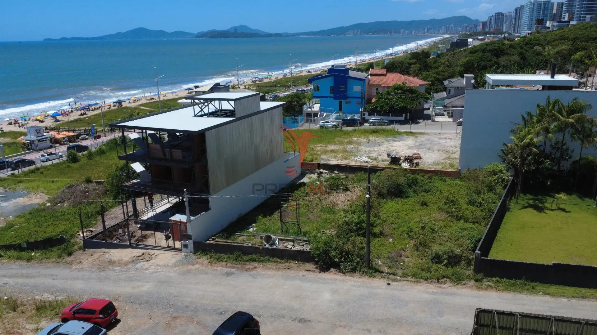 Foto do imóvel Exclusividade Quadra Mar: Terreno com Vista Permanente no Itacolomí, Balneário Piçarras em Rua Albatroz - Notice: Undefined index: in /home/vivalisto/htdocs/vivalisto.com.br/src/flity/www2/__zap.php on line 429