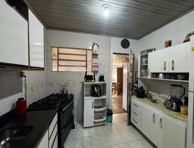 Imagem Casa com quintal a venda em Viamão bairro Krahe