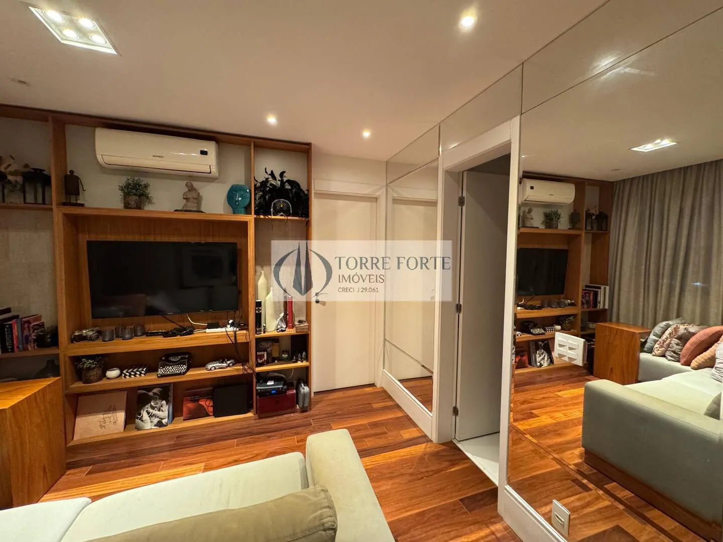 Imagem Lindo Apartamento com 1 dormitorio 1 vaga no Tatuapé.