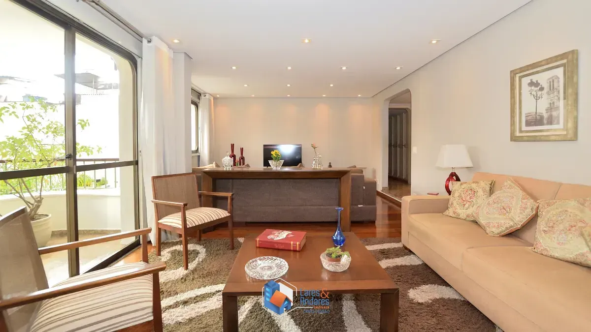 Imagem Apartamento para venda em Itaim Bibi com 4 quartos, sendo 2 suítes, 196m²