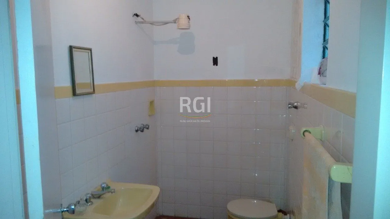 Imagem Casa para Venda - 363m², 3 dormitórios, sendo 1 suites, 2 vagas - São João