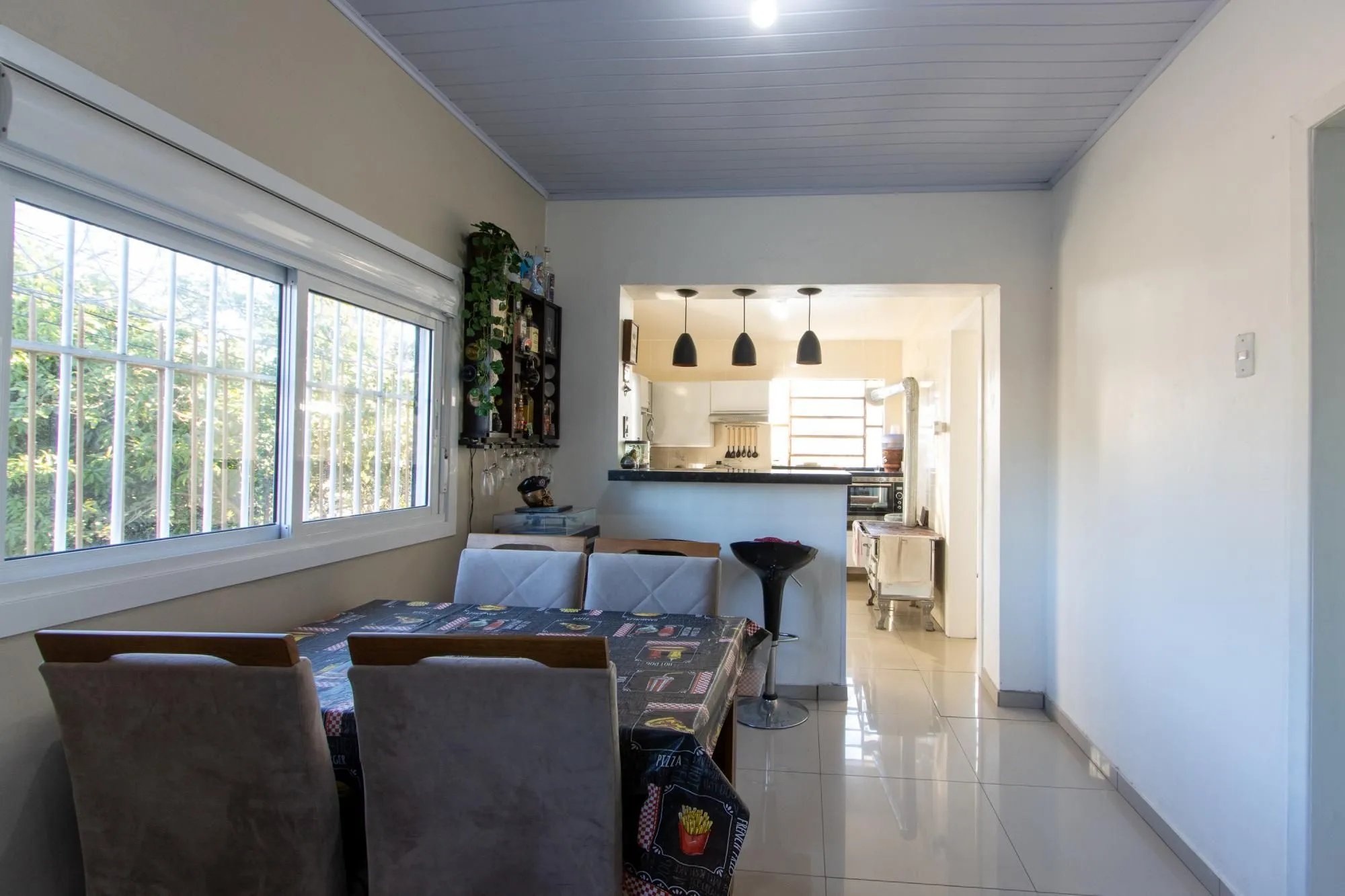 Imagem Casa para Venda - 134.06m², 3 dormitórios, 5 vagas - Vila Nova