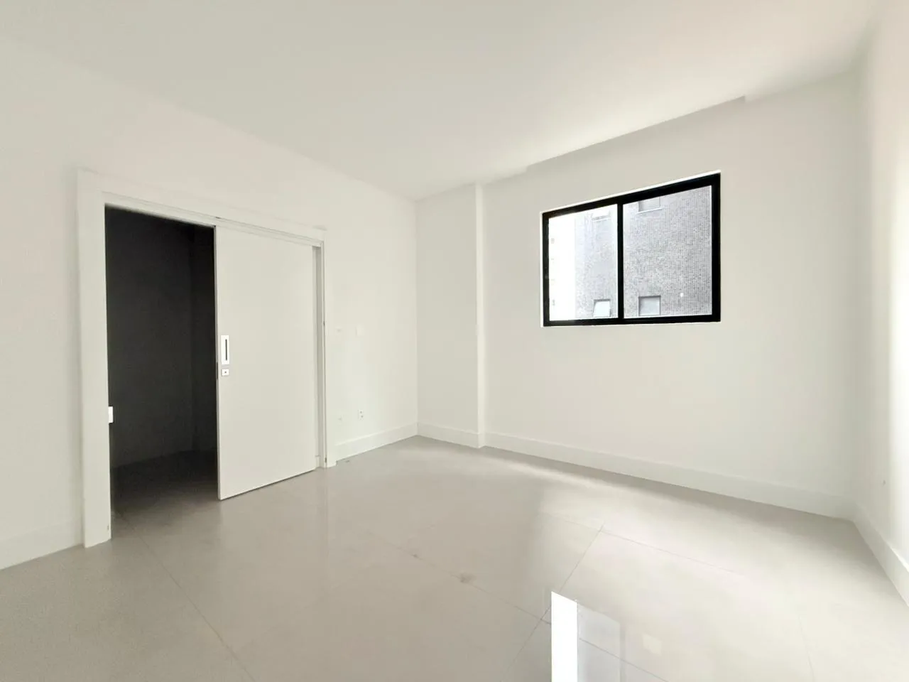 Imagem Apartamento à venda com 177m2 por R$ 3.200.000,00