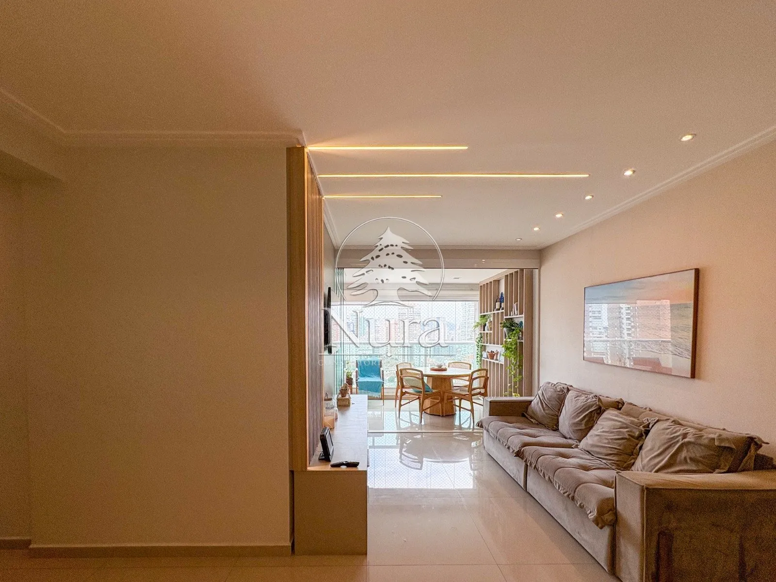 Imagem Apartamento de 2 quartos, 119m² no bairro Embaré, em Santos