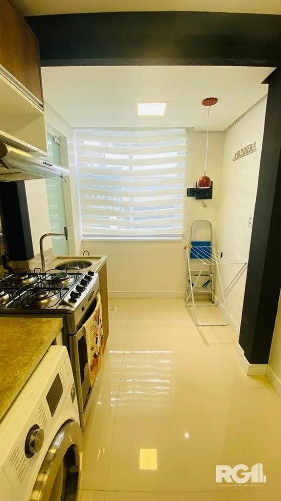 Imagem APARTAMENTO SEMI-MOBILIADO NO BAIRRO FLORESTA
