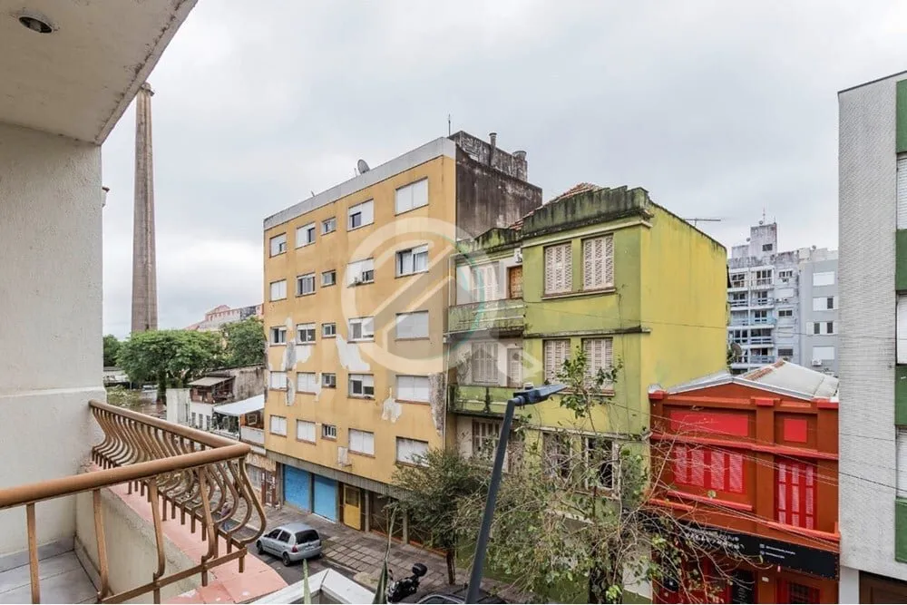 Imagem Conheça este aconchegante apartamento JK à venda no coração do Centro Histórico de Porto Alegre...