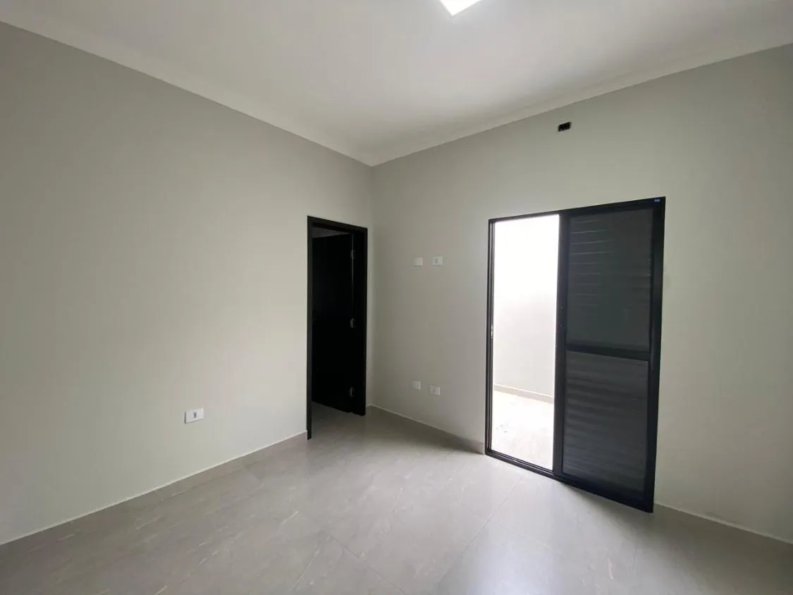 Imagem CASA NOVA COM PISCINA À VENDA NO ITAÓCA EM MONGAGUÁ FINANCIAMENTO BANCÁRIO