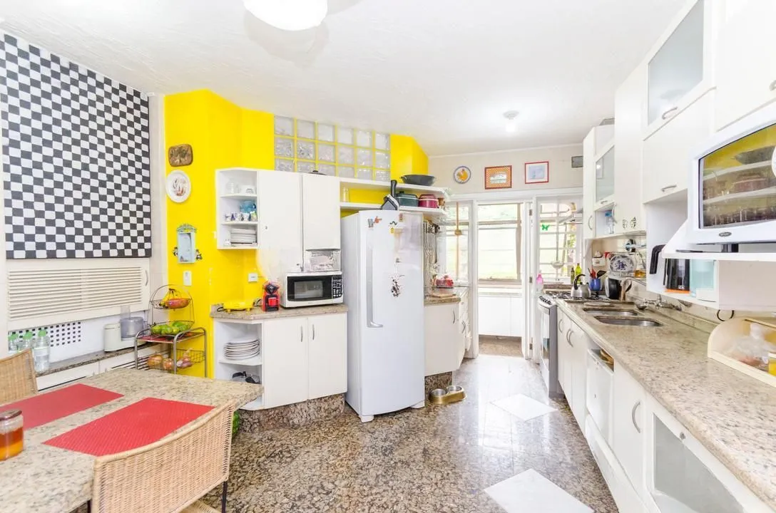 Imagem Apartamento 4 dorms à venda Rua Ciro Gavião, Bela Vista - Porto Alegre