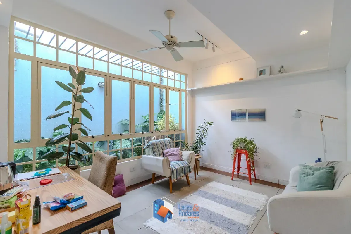 Imagem Casa para venda em Brooklin Paulista com 3 quartos, sendo 3 suítes, 242m²