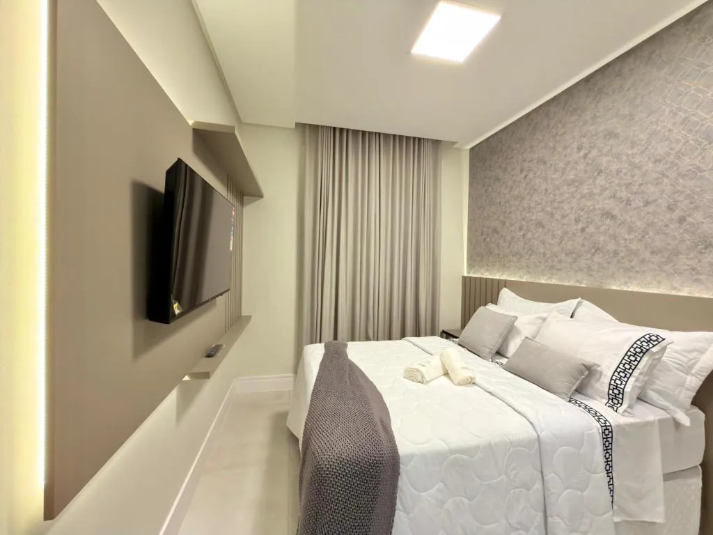 Imagem Apartamento 3 Dormitórios - Bairro Zona Nova