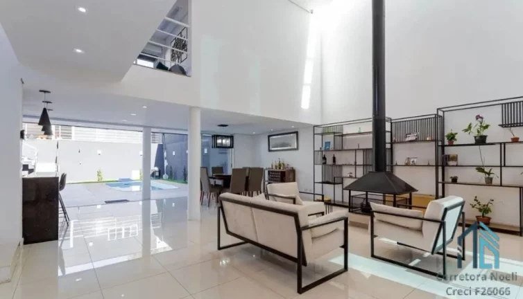 Imagem Casa PERMUTA 100%, 03 suítes, Piscina aquecida, no Uberaba em Curitiba PR