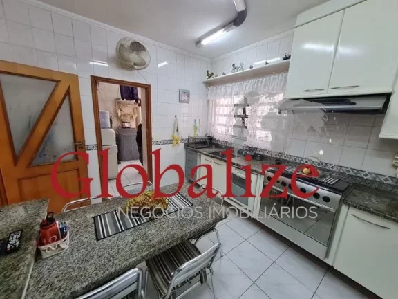 Imagem Casa com piscina, 4 suítes à venda no Embaré - Santos R$ 1.850.000,00