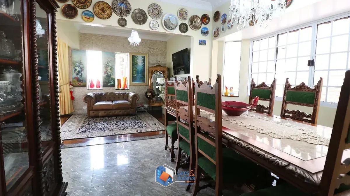 Imagem Sobrado para venda em Santo Amaro com 3 quartos, sendo 3 suítes, 283.79m²