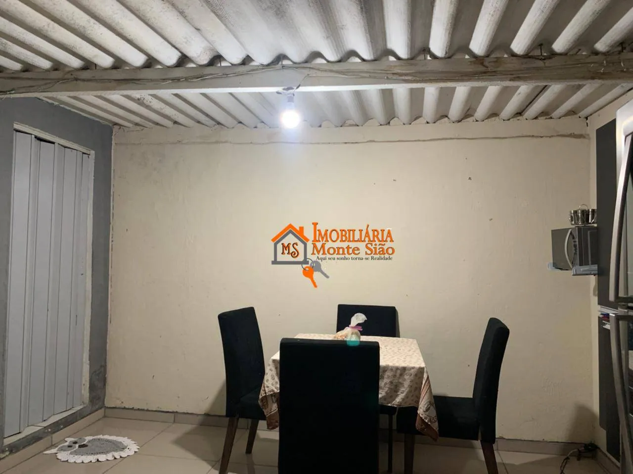 Imagem Sobrado com 4 dormitórios à venda, 200 m² por R$ 310.000,00 - Parque São Miguel - Guarulhos/SP