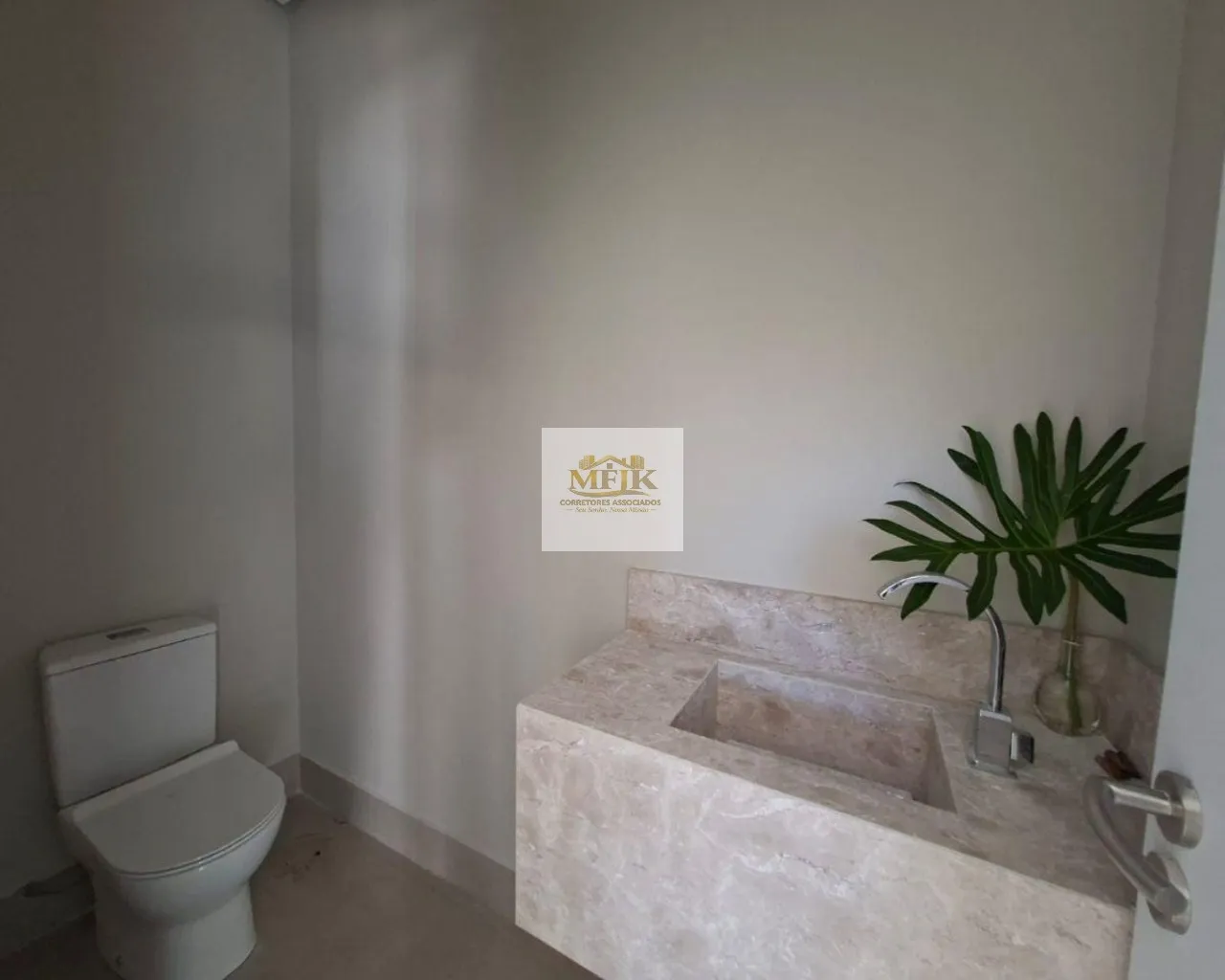 Imagem CASA COM 3 SUITES A VENDA NO ATAMI