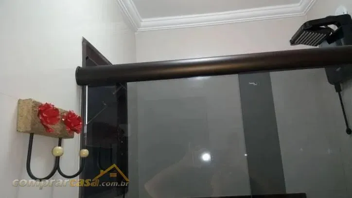 Imagem Casa em Condomínio para Venda em Cabo Frio / RJ no bairro Jardim Flamboyant