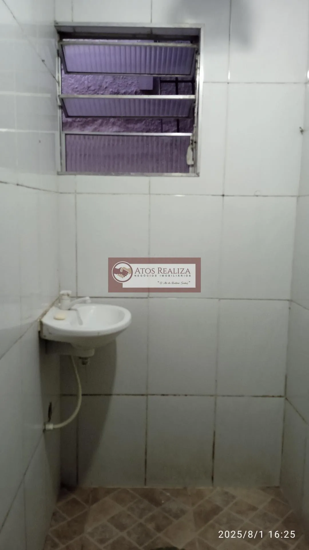 Imagem Casa para Alugar sendo duas casas no mesmo quintal no Jardim Maria Rita, SP, 123m², 2 Banheiros