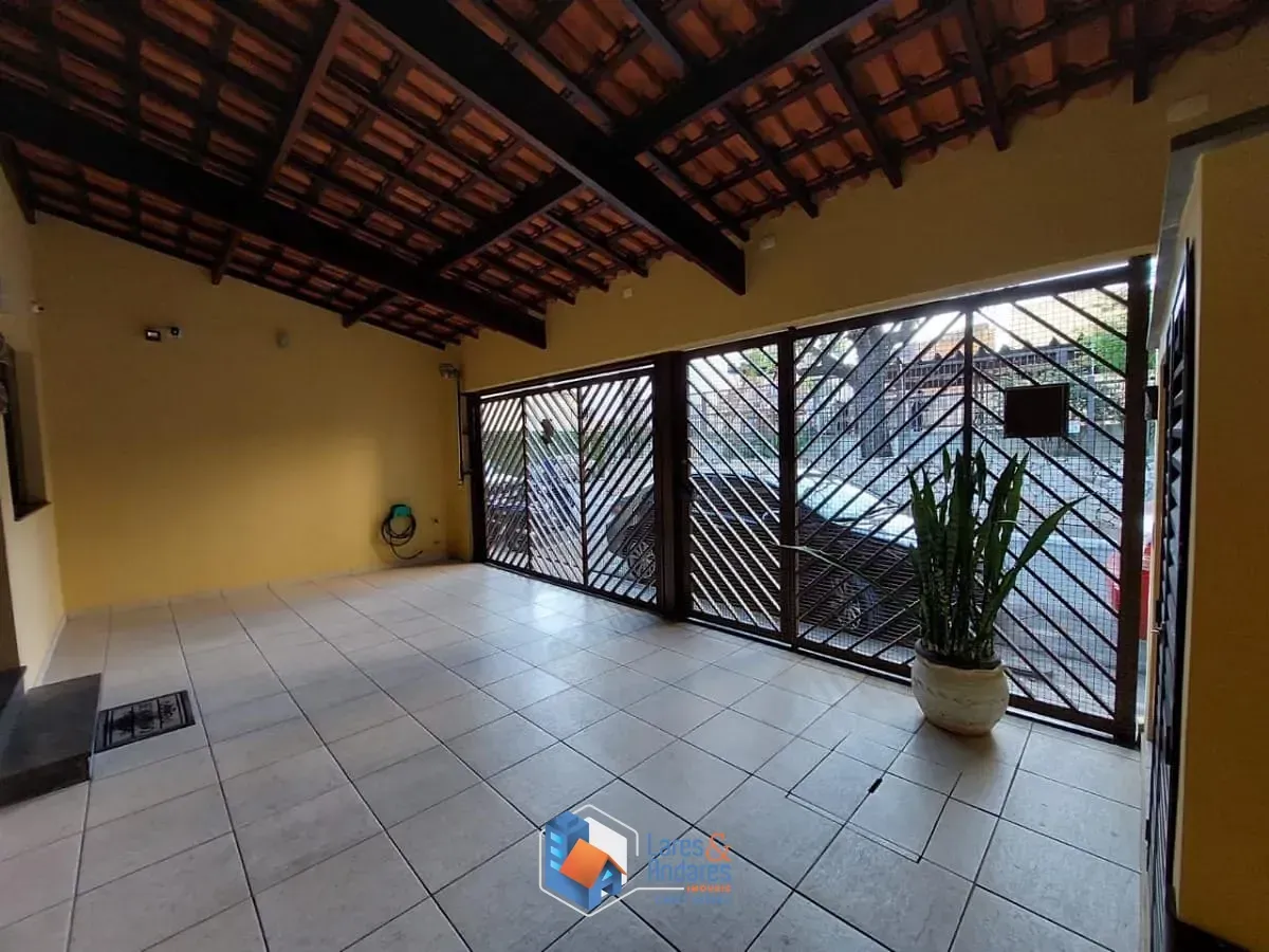 Imagem Sobrado para venda em Tatuapé com 4 quartos, sendo 1 suíte, 200m²