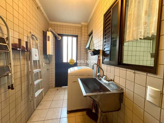 Imagem Baía Azul Residencial Apartamento frente avenida 3 quartos à venda Praia Bombinhas