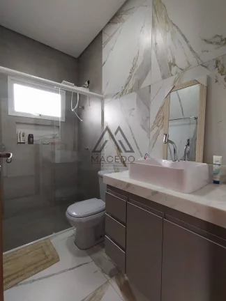 Imagem Encantadora casa térrea no Ninho Verde II - Aceita Financiamento