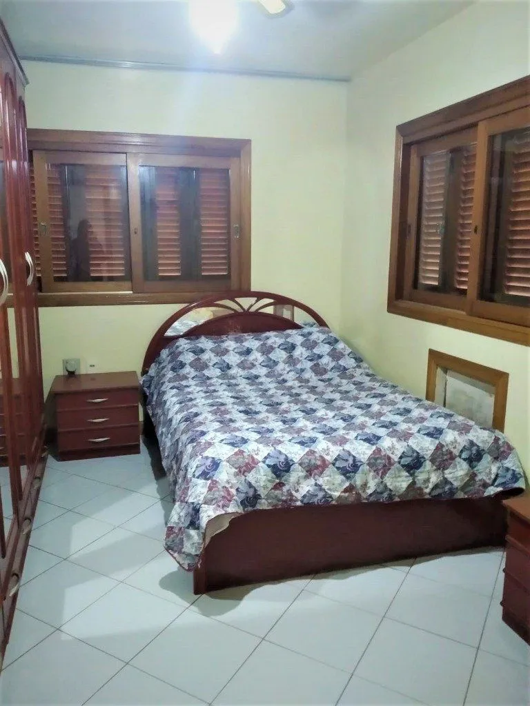 Imagem Casa para Venda - 190m², 3 dormitórios, sendo 1 suites, 1 vaga - Tristeza