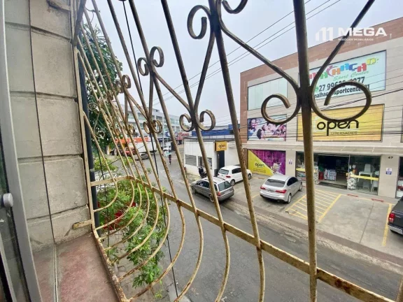 Imagem VENDA - CASA em área comercial com 2 LOJAS e 3 dormitórios à venda, 200 m² por R$ 700.000 - Santana - Cariacica/ES