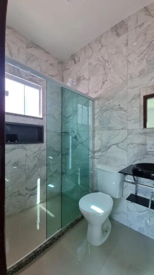 Casa para Venda em Saquarema, JACONE, 3 dormitórios, 1 suíte, 2 banheiros, 6 vagas em rua 40