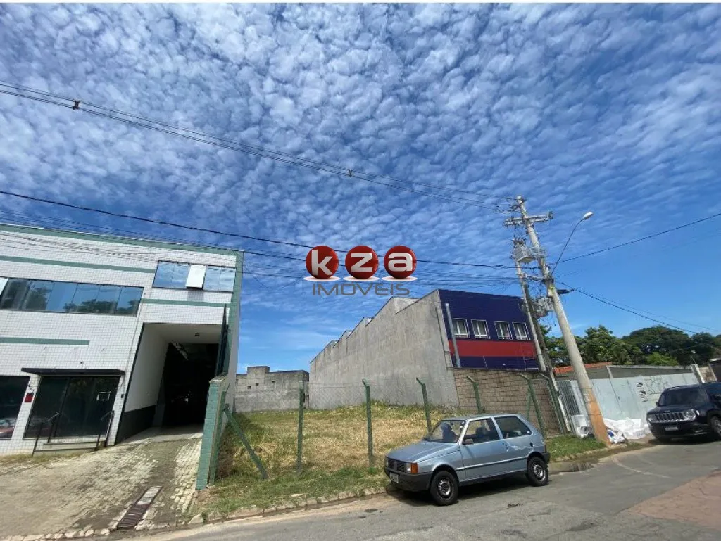 Imagem Terreno comercial à venda em Vinhedo-SP, bairro João XXIII, 608m² de área! Aproveite essa oportunidade!