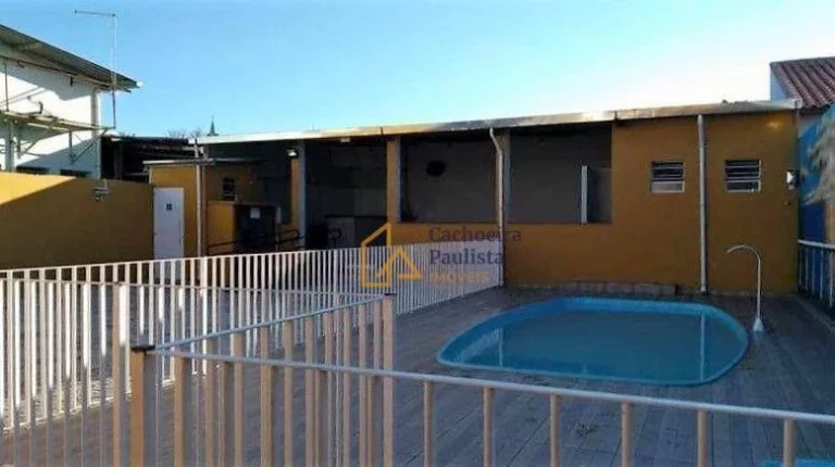 Imagem Casa com ponto comercial e salão de festas à venda - Margem Esquerda - Cachoeira Paulista/SP