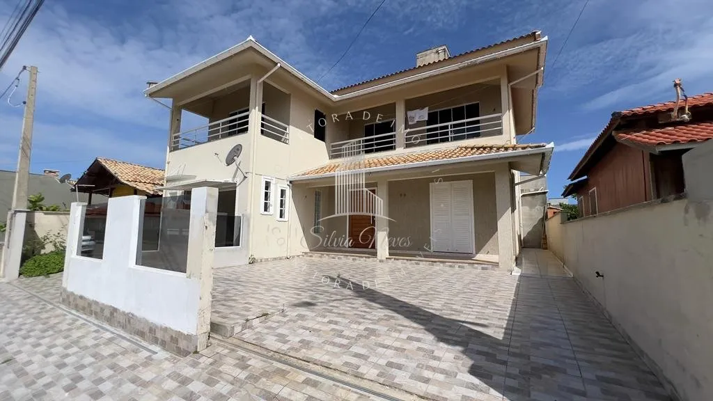 Foto do imóvel Sobrado multifamiliar com vista mar