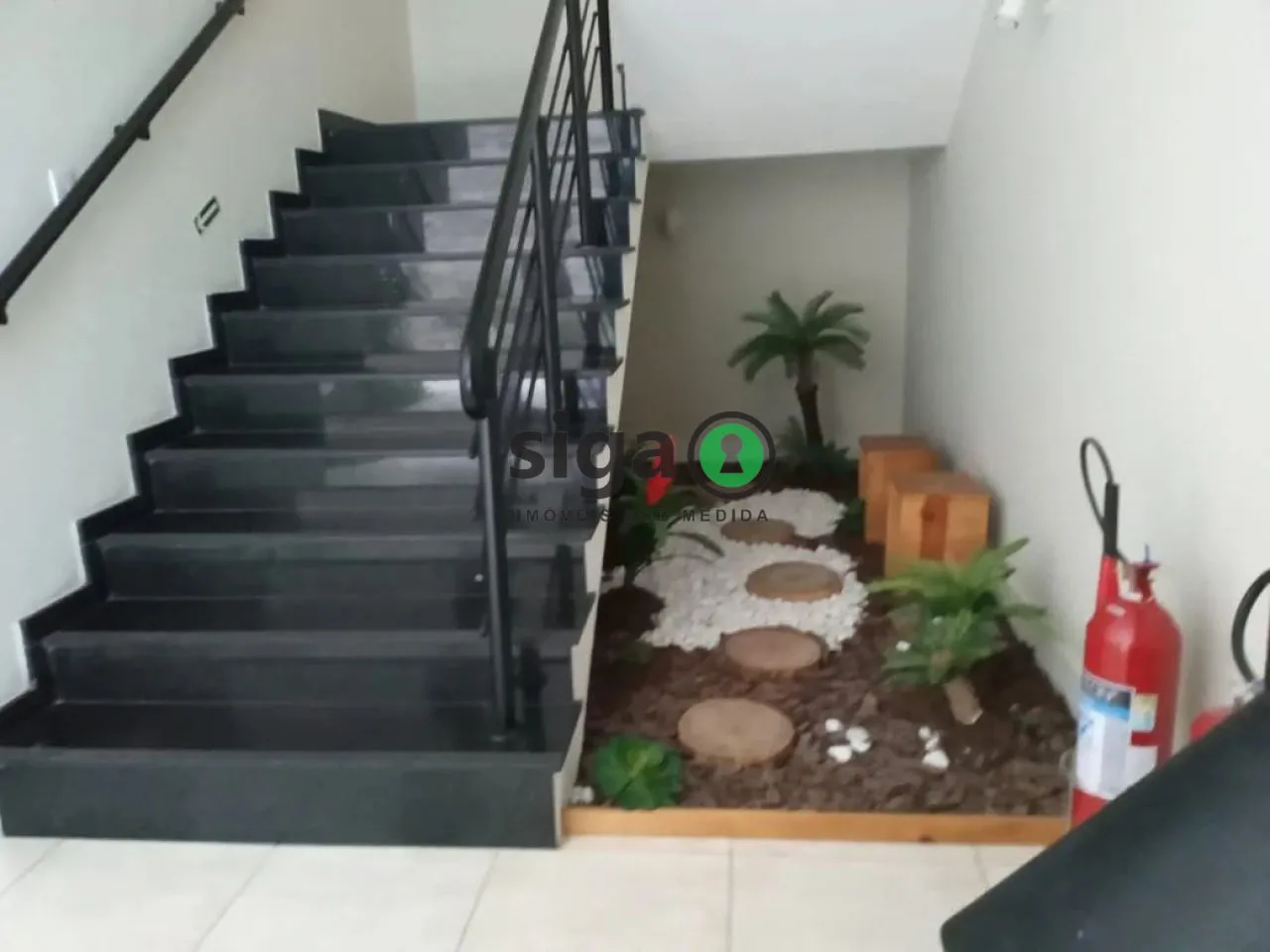 Imagem Excelente Oportunidade de Prédio comercial em Região Nobre