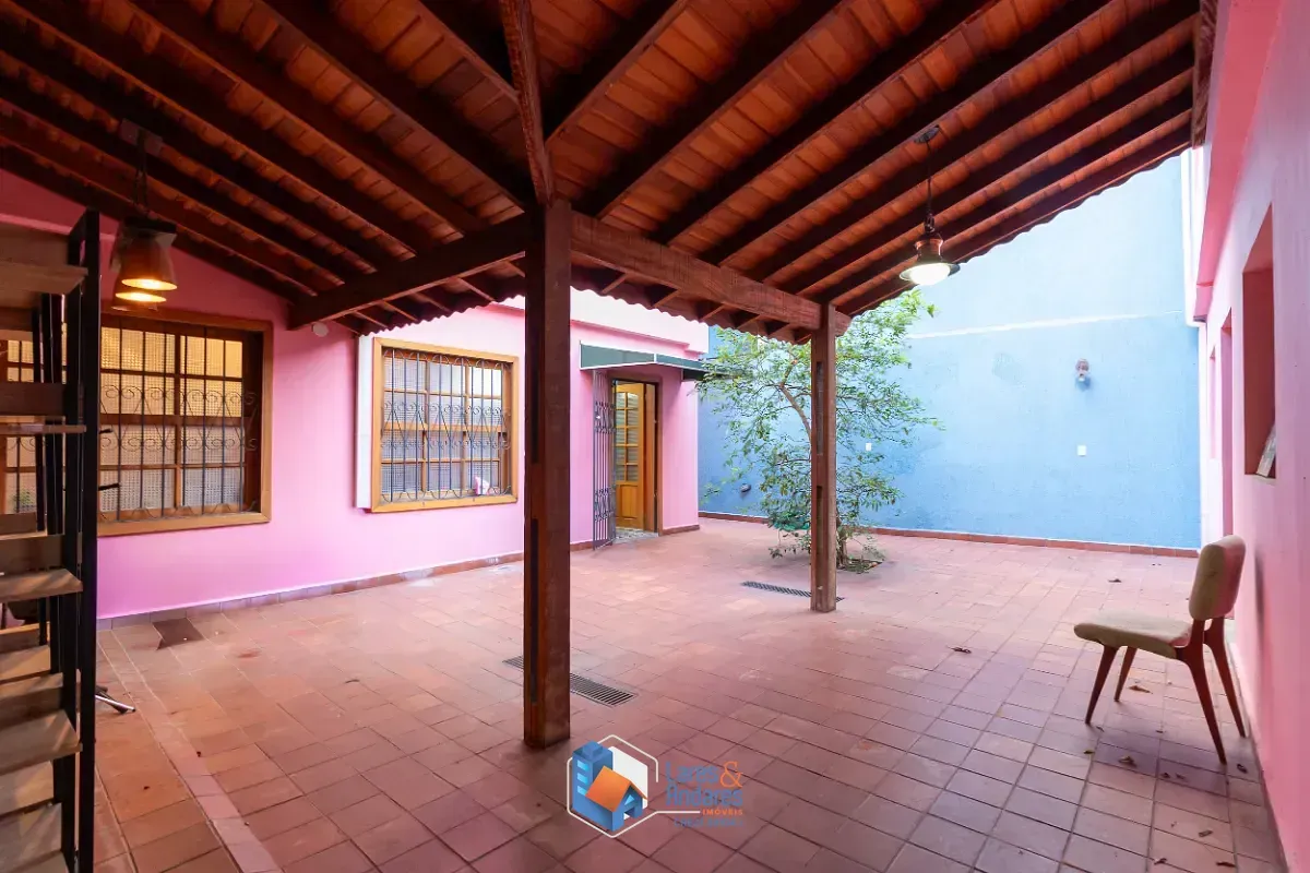 Imagem Sobrado para venda em Vila Mariana com 4 quartos, sendo 3 suítes, 437m²