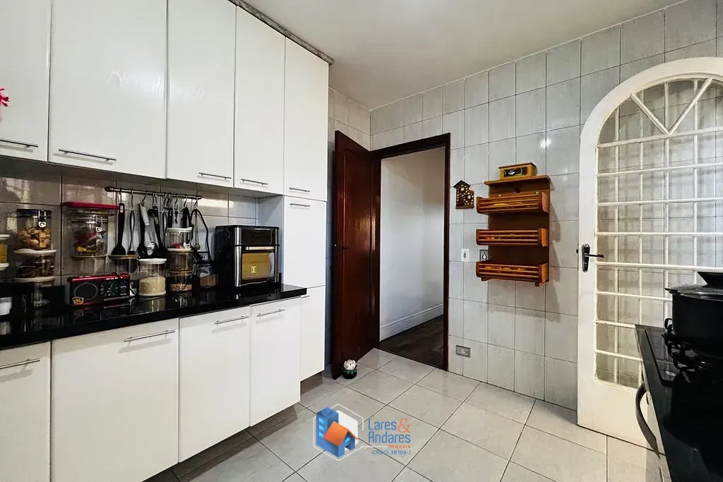 Imagem Casa à venda 3 Quartos 1 Suite 2 Vagas 130M² Vila Marari São Paulo - SP