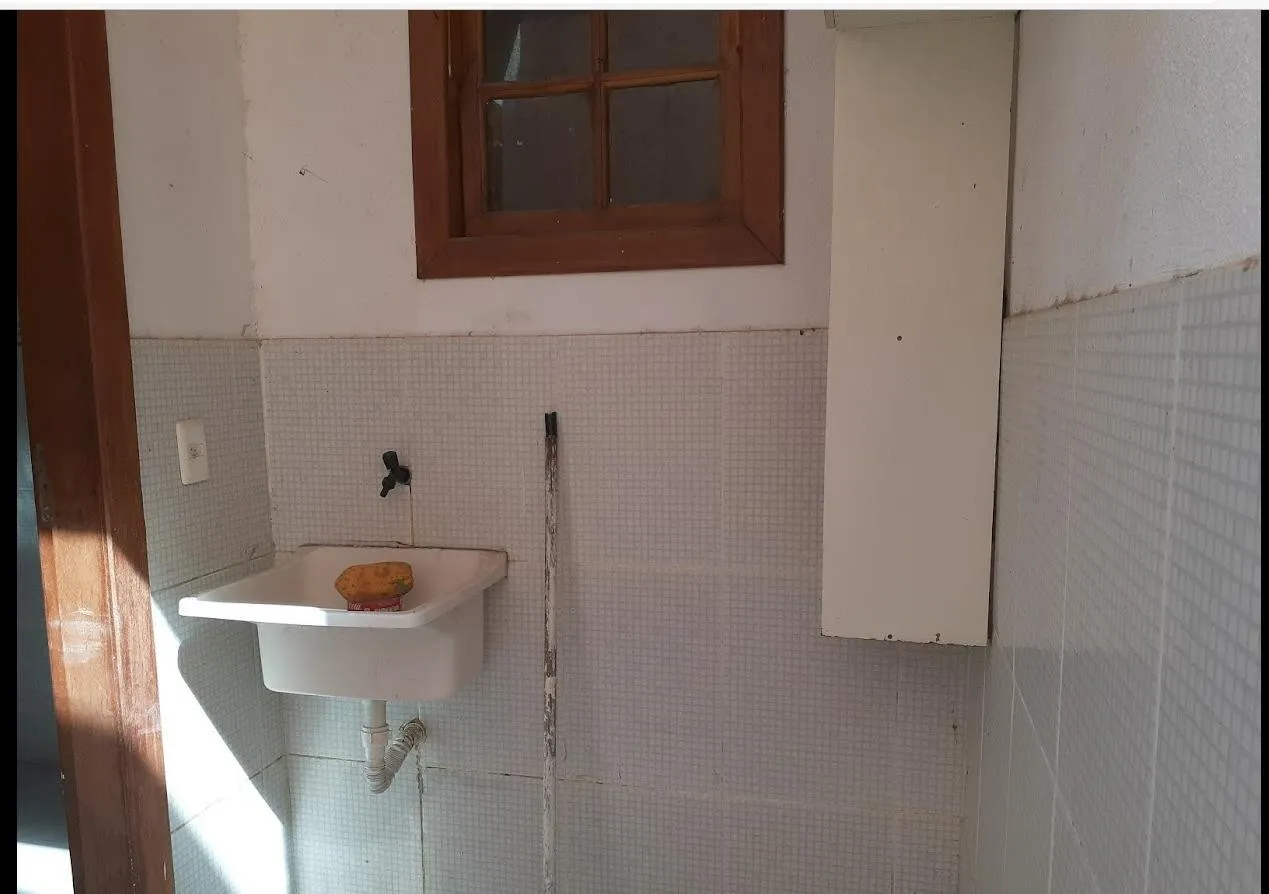 Imagem Casa para Venda em Itaboraí, Jardim Itambi (Itambi), 2 dormitórios, 1 banheiro, 1 vaga