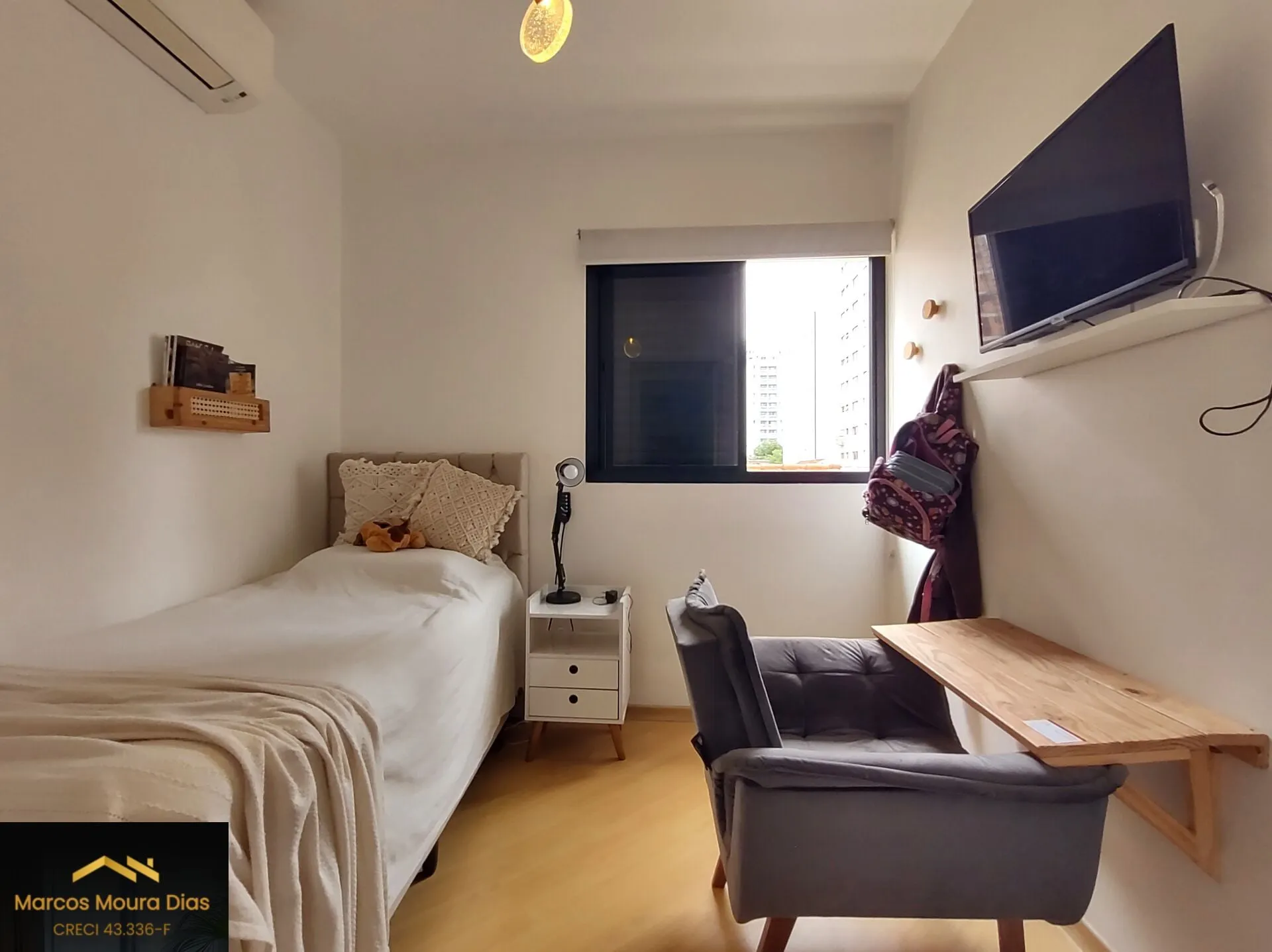 Imagem Apartamento Vila Olímpia com 65 m², Sala com Varanda, 2 Dormitórios, Ar Condicionado, 1 Vaga, Edifício com Portaria 24 hs