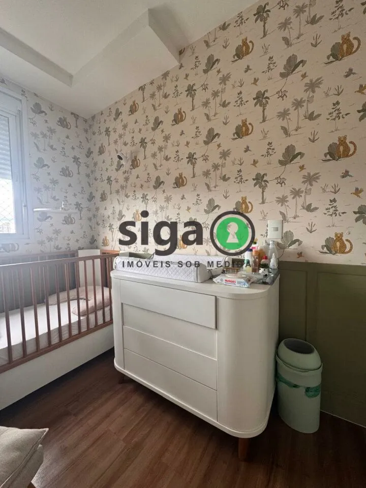 Imagem Apartamento com 2 quartos e 2 vagas à venda na João Dias