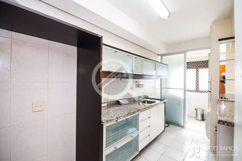 Imagem Apartamento anda altor em Porto Alegre no Bairro Praia de Belas de 3 dormitórios, 1 suíte com vent...
