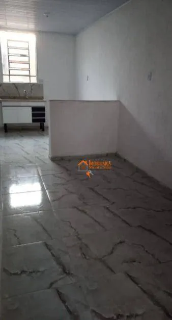 Imagem Sobrado com 4 dormitórios à venda, 150 m² por R$ 456.000 - Jardim Jovaia - Guarulhos/SP