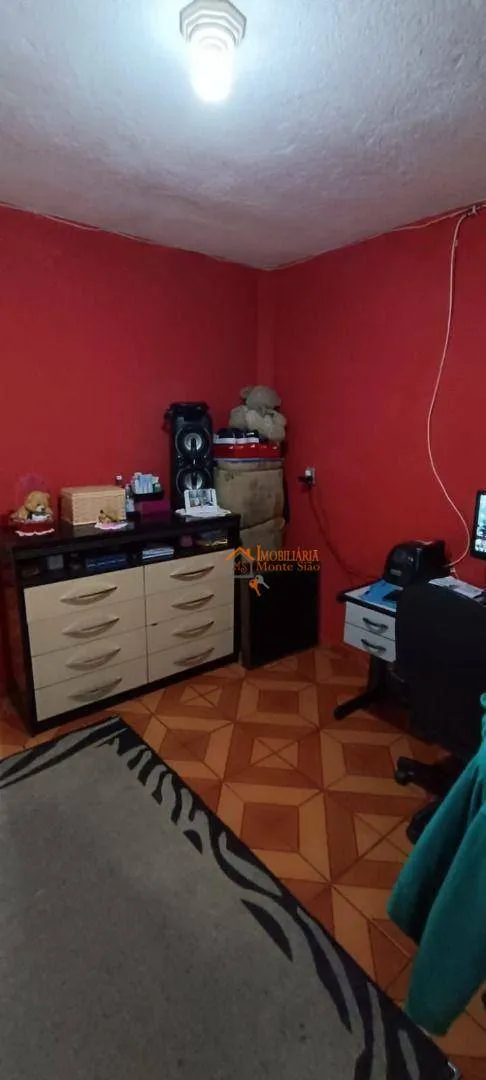 Imagem Casa com 4 dormitórios à venda, 150 m² por R$ 450.000,00 - Vila Rio de Janeiro - Guarulhos/SP